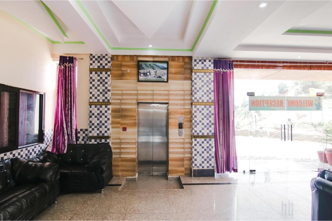 Fabhotel Prime Wonder World Resort Dharamshala Bagian luar foto